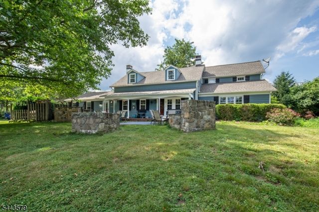 17 Hollow Brook Rd, Tewksbury Twp., NJ 07830