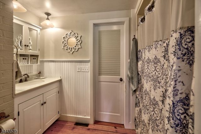17 Hollow Brook Rd, Tewksbury Twp., NJ 07830