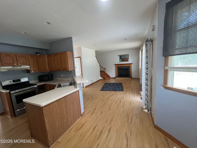 3 Kellys Lane, Eatontown, NJ 07724