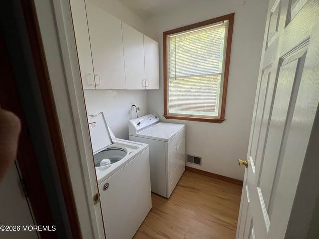 3 Kellys Lane, Eatontown, NJ 07724