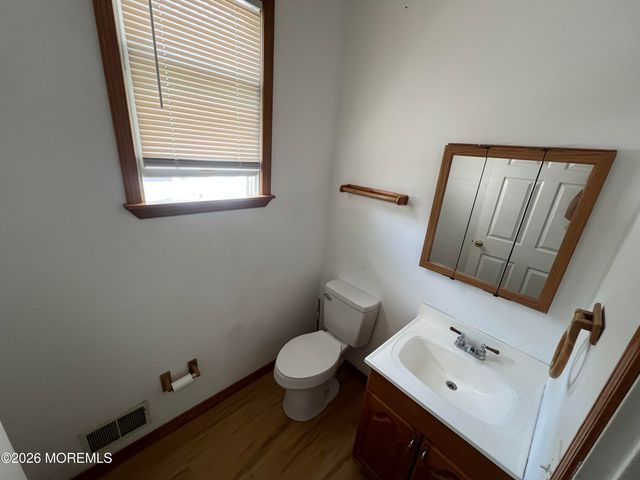 3 Kellys Lane, Eatontown, NJ 07724