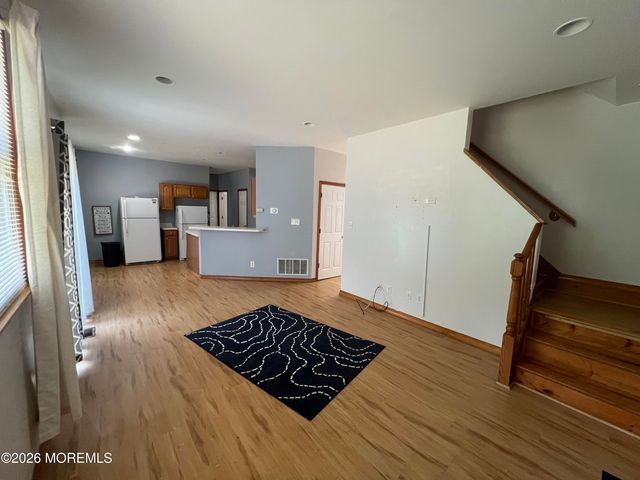 3 Kellys Lane, Eatontown, NJ 07724