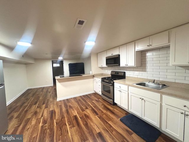 727 RESERVOIR ST, Baltimore, MD 21217