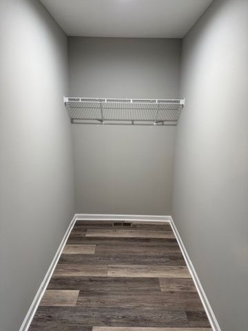 421 W Waggoner St, Tullahoma, TN 37388