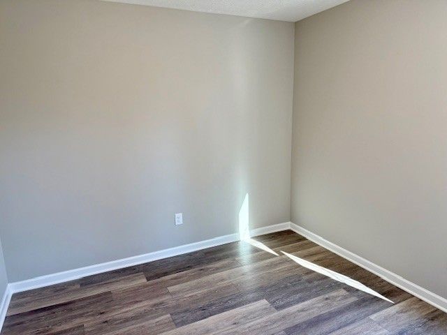 421 W Waggoner St, Tullahoma, TN 37388