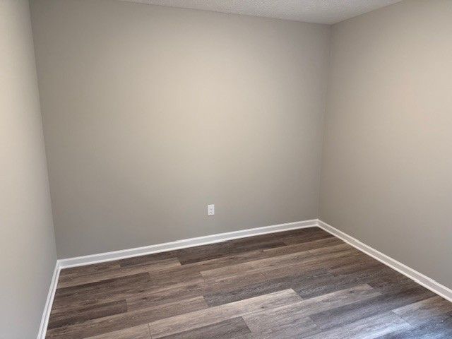 421 W Waggoner St, Tullahoma, TN 37388