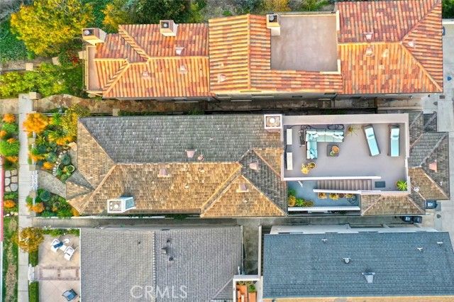 320 Heliotrope Avenue, Corona Del Mar (newport Beach), CA 92625