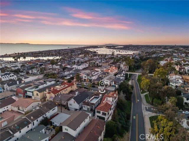 320 Heliotrope Avenue, Corona Del Mar (newport Beach), CA 92625