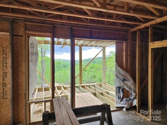 371 E Falls View Drive, Pisgah Forest, NC 28768