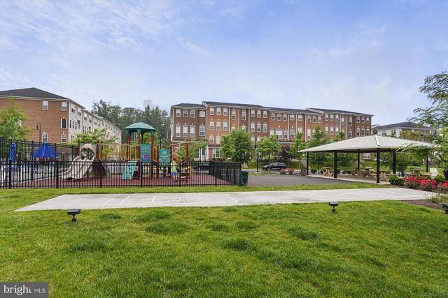 6070 ASTER HAVEN CIR, Haymarket, VA 20169