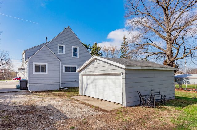 4650 Hubbell Avenue, Des Moines, IA 50317