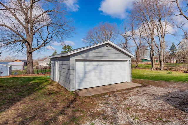 4650 Hubbell Avenue, Des Moines, IA 50317