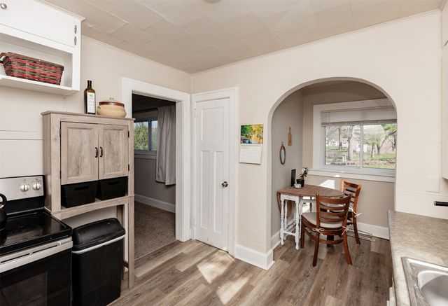 4650 Hubbell Avenue, Des Moines, IA 50317