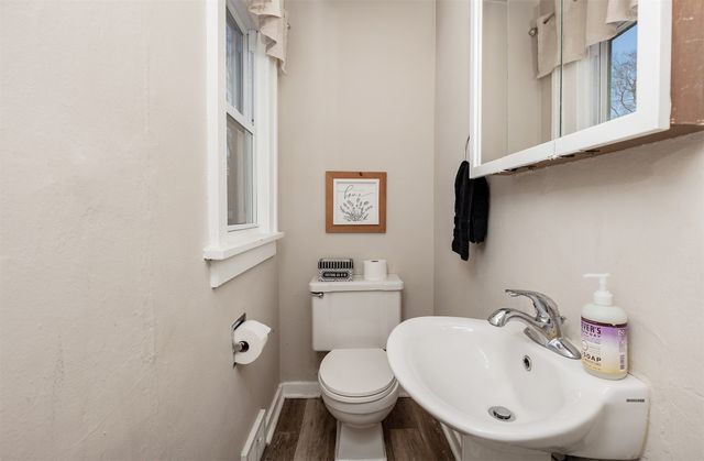 4650 Hubbell Avenue, Des Moines, IA 50317