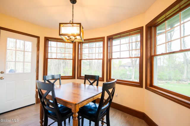 15 Cobblestone Drive, Queensbury, NY 12804