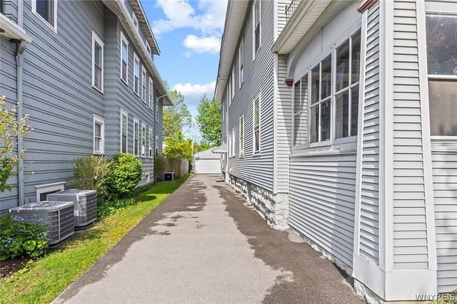 230 Parker Avenue, Buffalo, NY 14214