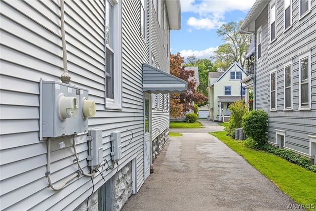 230 Parker Avenue, Buffalo, NY 14214