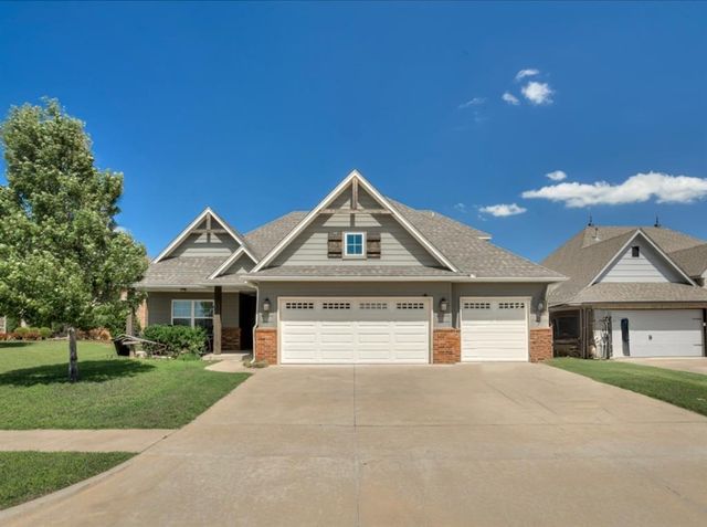 18816 Trailview Way, Edmond, OK 73012