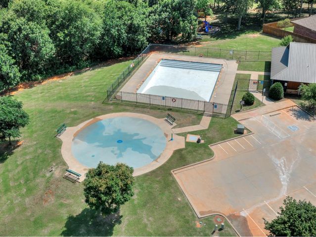 18816 Trailview Way, Edmond, OK 73012