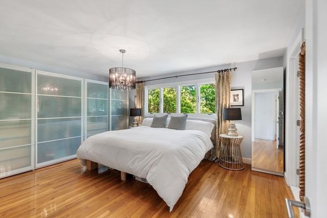 44 Windemere Road, Wellesley, MA 02482