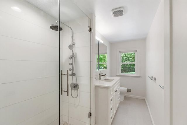 44 Windemere Road, Wellesley, MA 02482