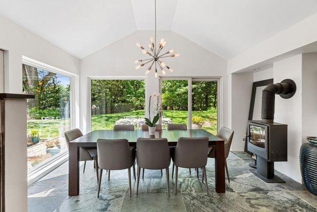 44 Windemere Road, Wellesley, MA 02482