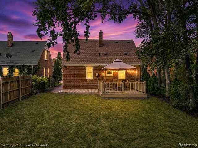 20150 Greenlawn Street, Detroit, MI 48221