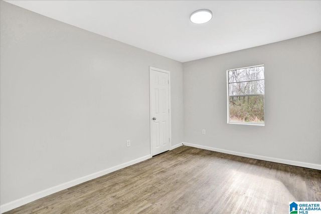 5201 MULGA AVENUE, Mulga, AL 35118