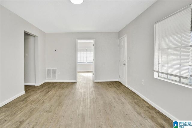 5201 MULGA AVENUE, Mulga, AL 35118