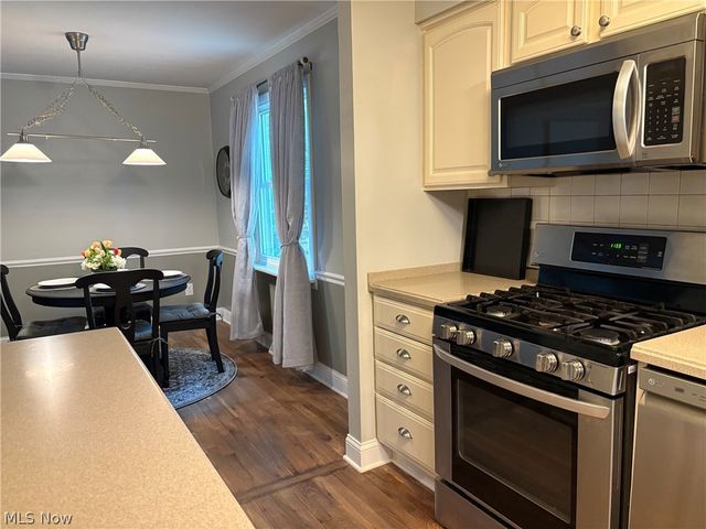 2457 Greenhaven Drive, Fairlawn, OH 44333