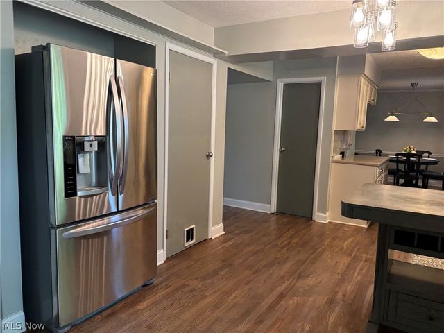 2457 Greenhaven Drive, Fairlawn, OH 44333