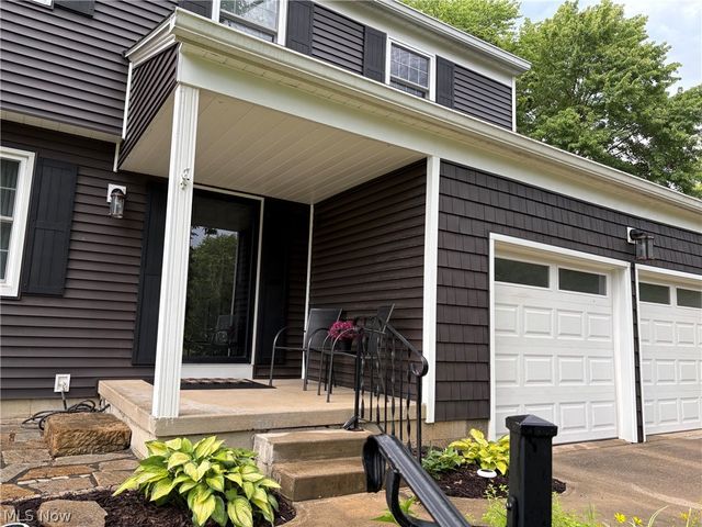 2457 Greenhaven Drive, Fairlawn, OH 44333