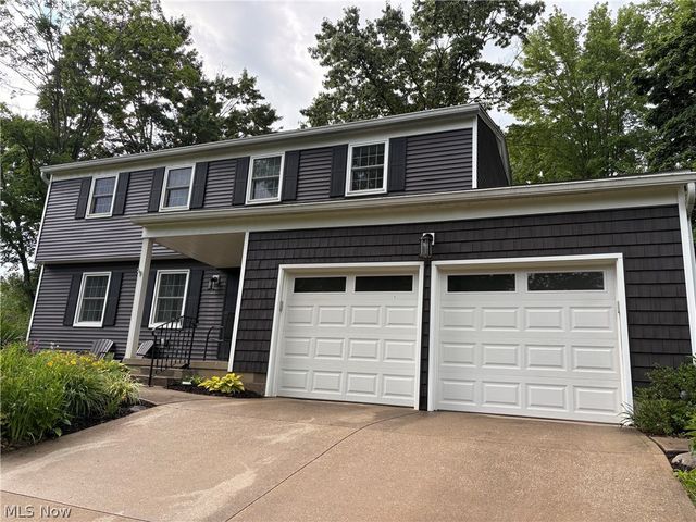 2457 Greenhaven Drive, Fairlawn, OH 44333
