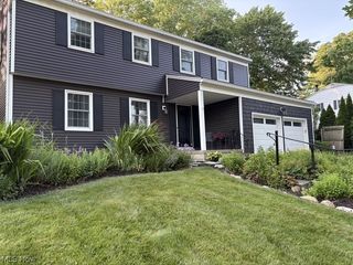 2457 Greenhaven Drive, Fairlawn, OH 44333