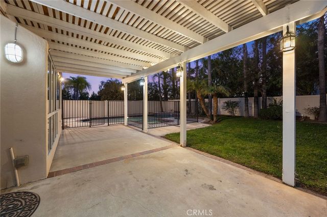 1000 Chantel, Corona, CA 92879