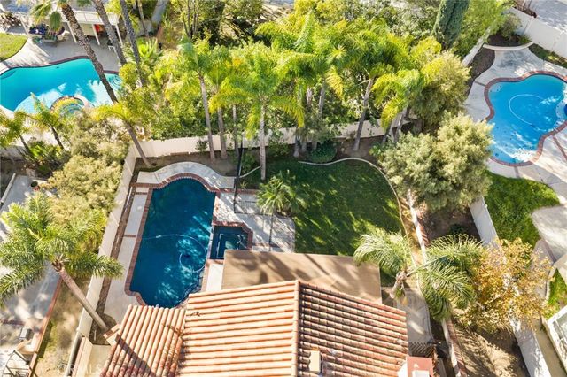 1000 Chantel, Corona, CA 92879