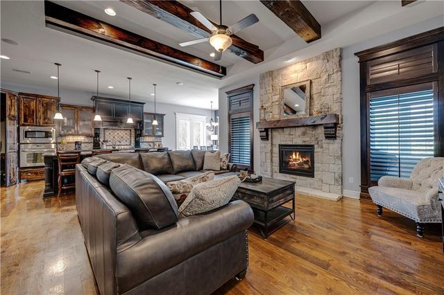15704 Bond Street, Overland Park, KS 66221