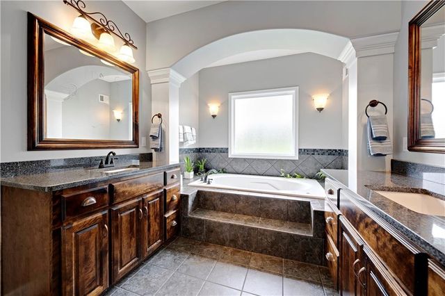 15704 Bond Street, Overland Park, KS 66221