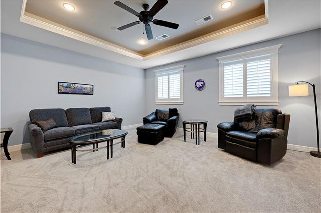 15704 Bond Street, Overland Park, KS 66221