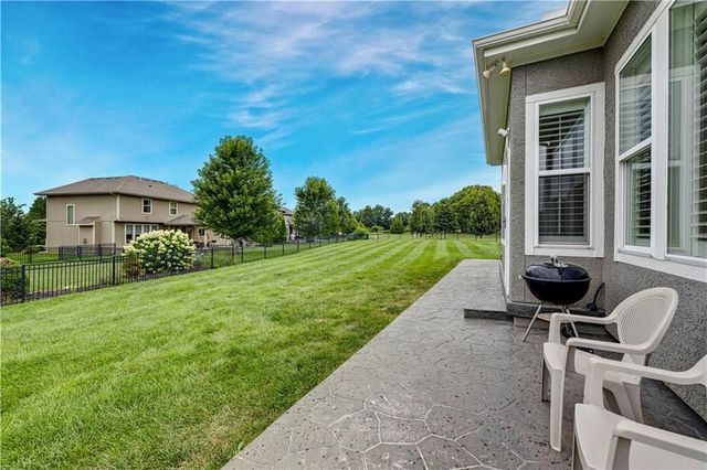 15704 Bond Street, Overland Park, KS 66221
