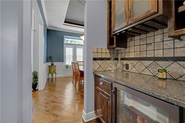 15704 Bond Street, Overland Park, KS 66221