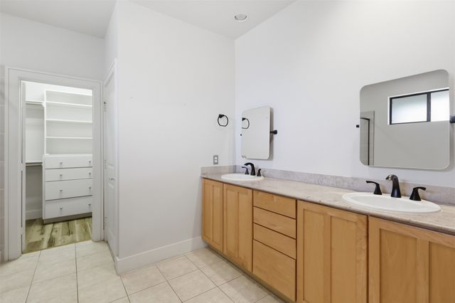 4241 Rawlins Street 13, Dallas, TX 75219