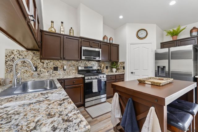 10689 E 34 St, Yuma, AZ 85365