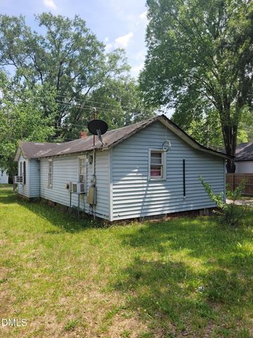 609 N 4th Street, Smithfield, NC 27577