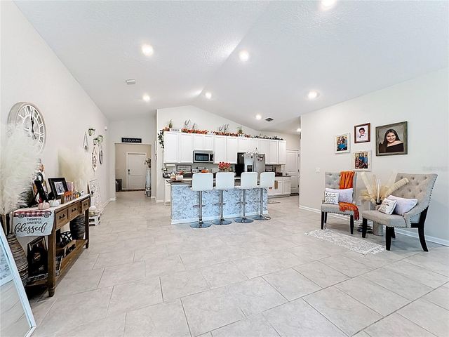 3841 GUERNSEY BEND, St Cloud, FL 34772