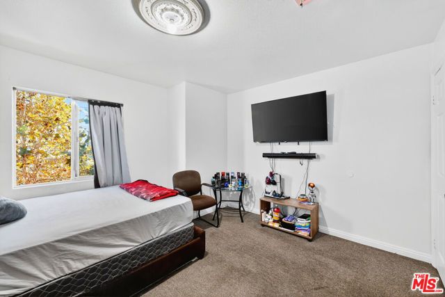 1503 E Gage Avenue, Los Angeles, CA 90001