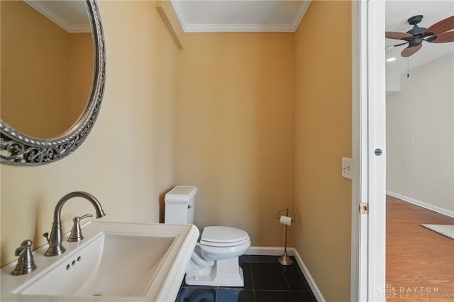 72 E Social Row Road, Dayton, OH 45458