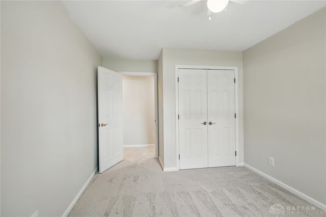 72 E Social Row Road, Dayton, OH 45458