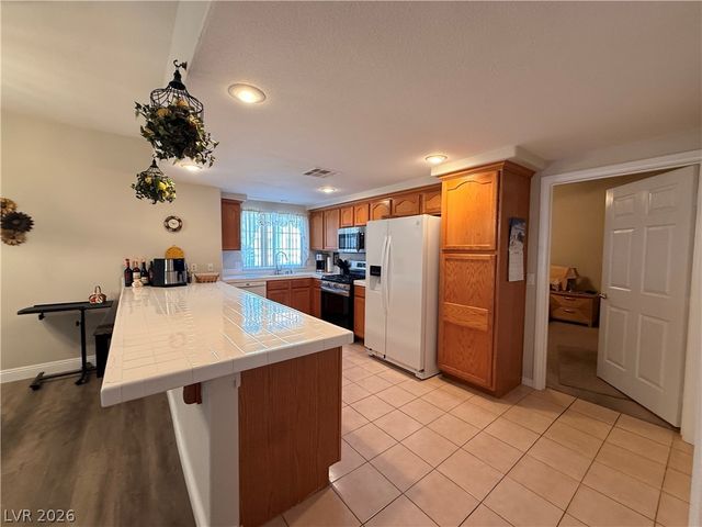 3327 Erva Street 130, Las Vegas, NV 89117