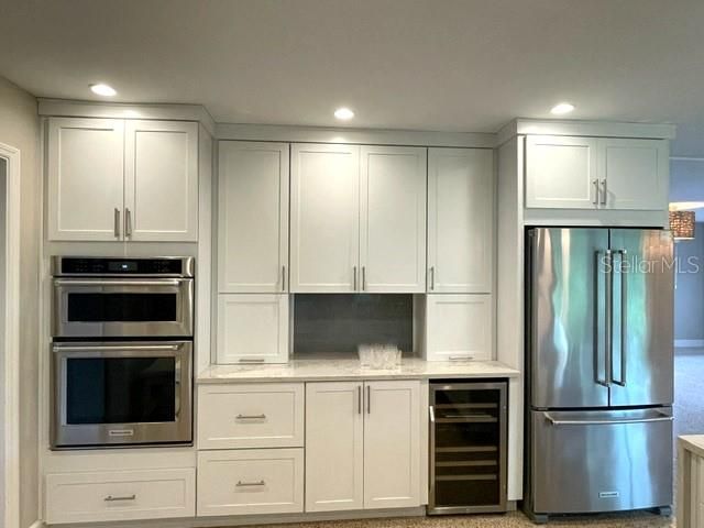 2253 VALENCIA DRIVE, Sarasota, FL 34239